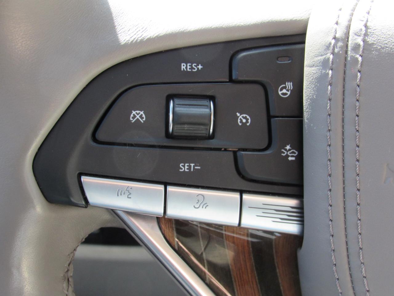 Cadillac Escalade Premium Luxury Platinum AWD 2021