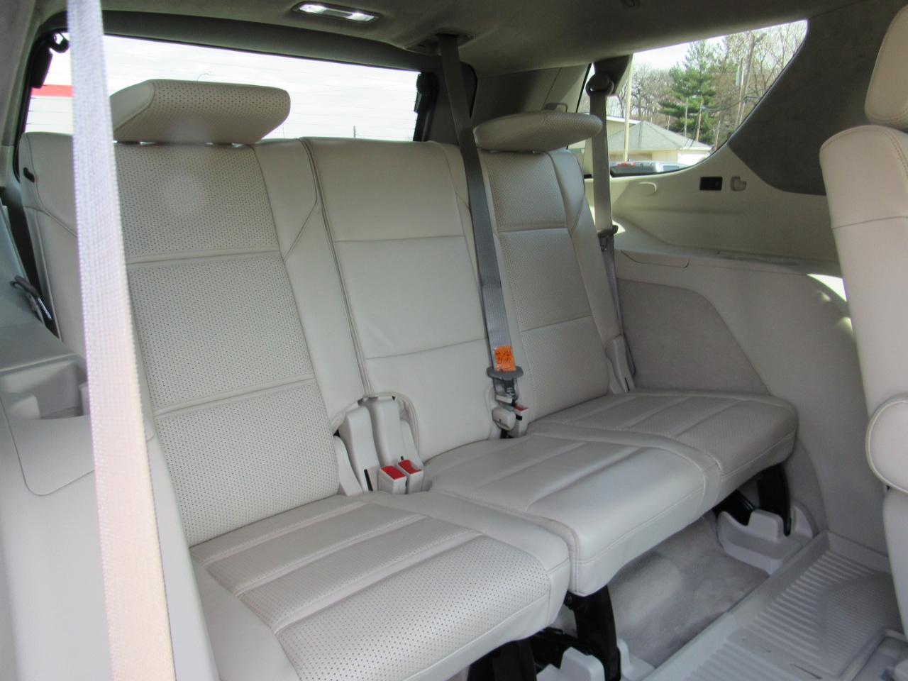 Cadillac Escalade Premium Luxury Platinum AWD 2021