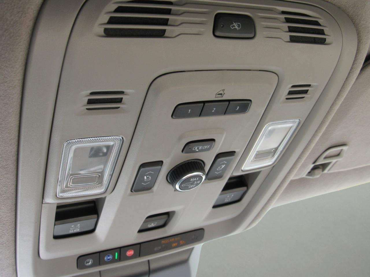 Cadillac Escalade Premium Luxury Platinum AWD 2021