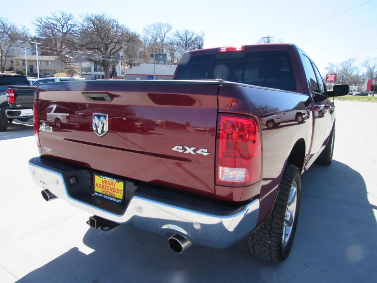 RAM 1500 Big Horn Crew Cab 4WD 2016