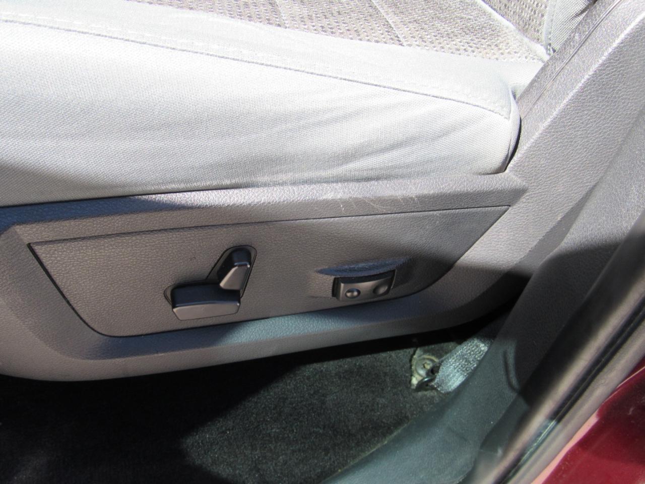 RAM 1500 Big Horn Crew Cab 4WD 2016