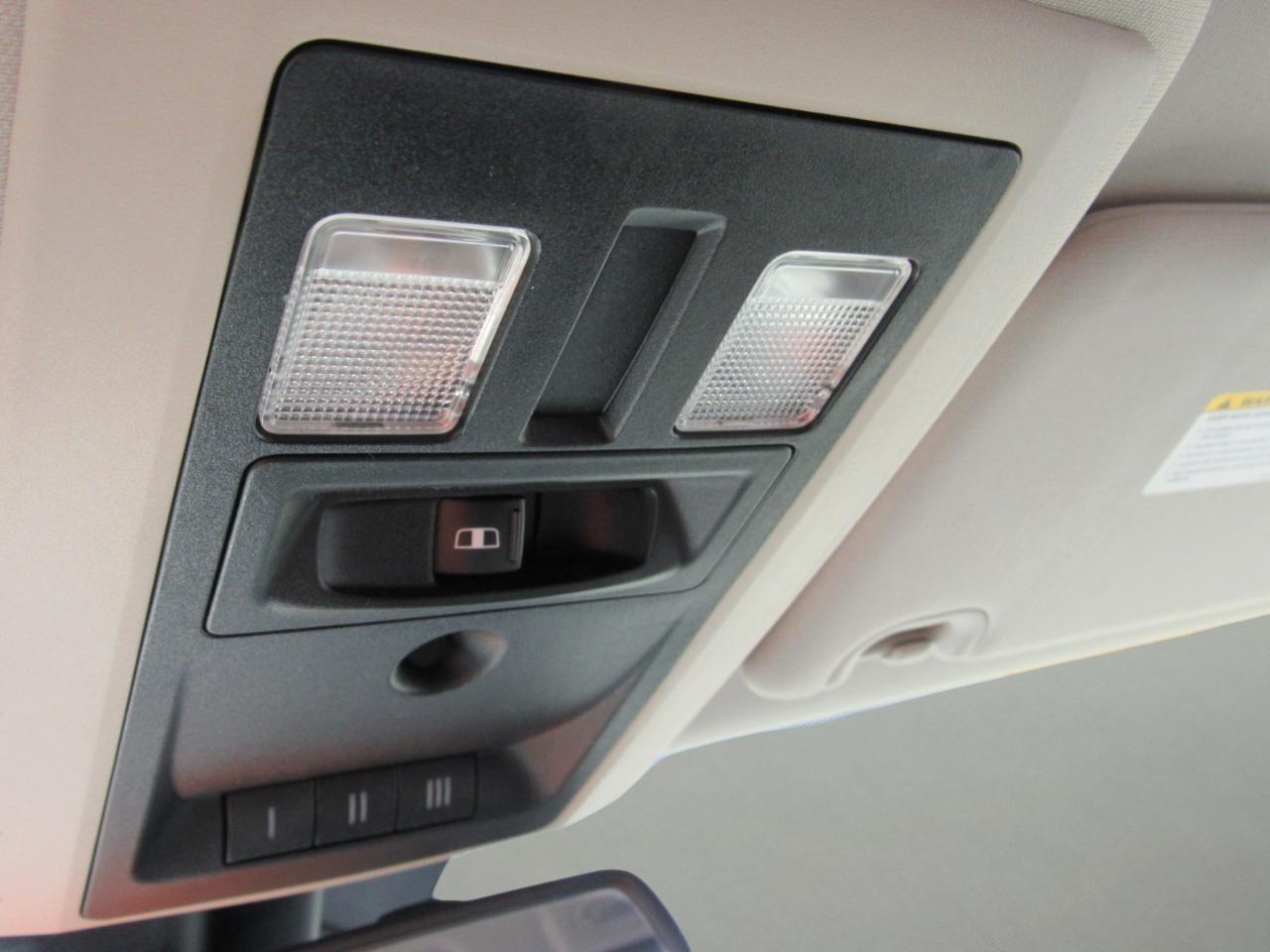 RAM 1500 Big Horn Crew Cab 4WD 2016