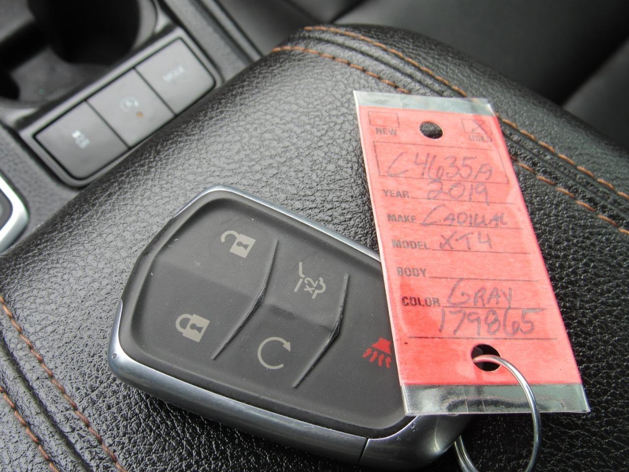 Cadillac XT4 Sport AWD 2019