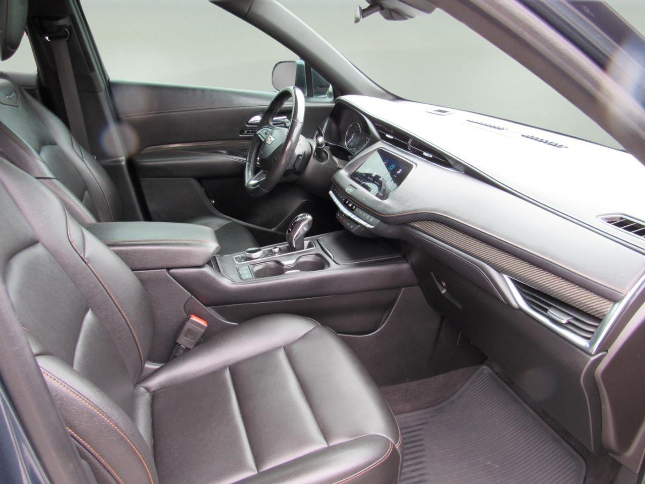 Cadillac XT4 Sport AWD 2019