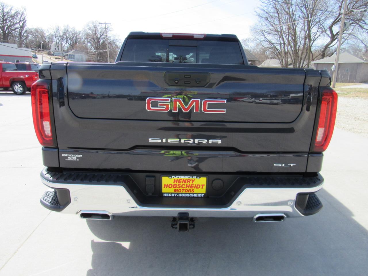GMC Sierra 1500 SLT Crew Cab 4WD 2023