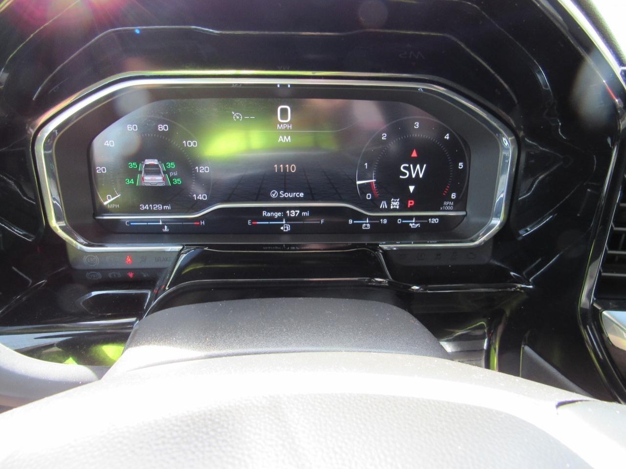 GMC Sierra 1500 SLT Crew Cab 4WD 2023