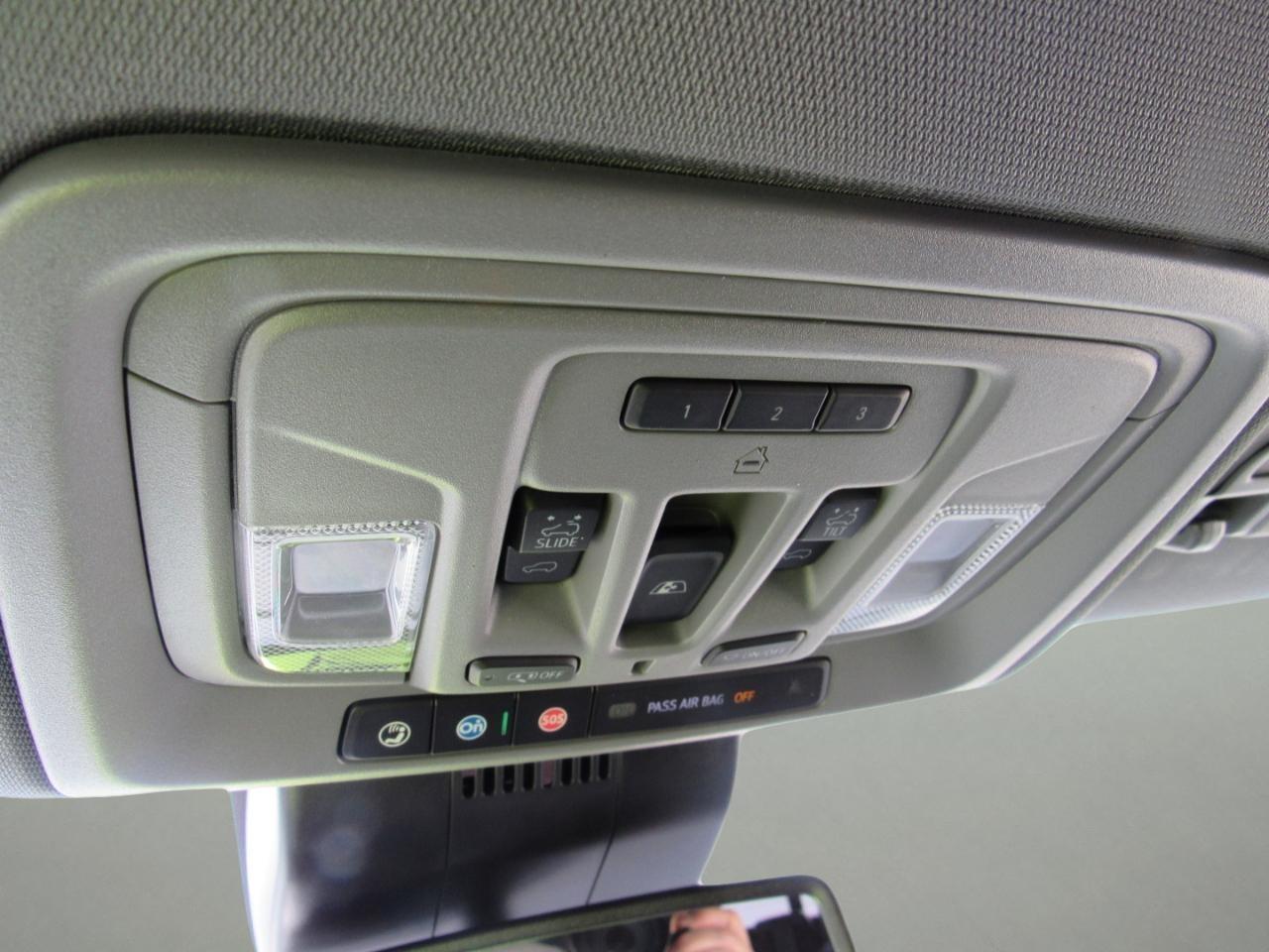 GMC Sierra 1500 SLT Crew Cab 4WD 2023