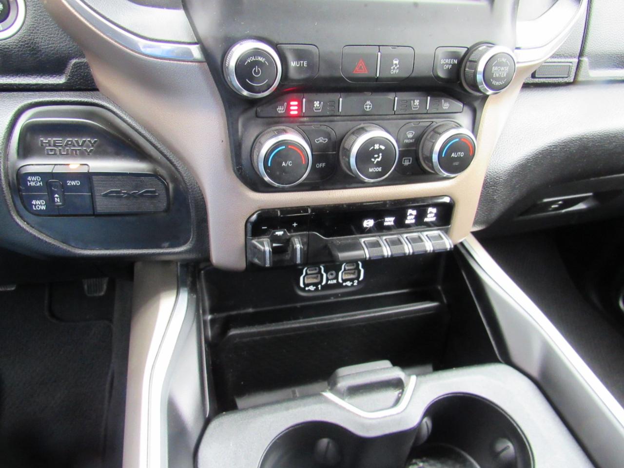 RAM 2500 Laramie Crew Cab 4WD 2022