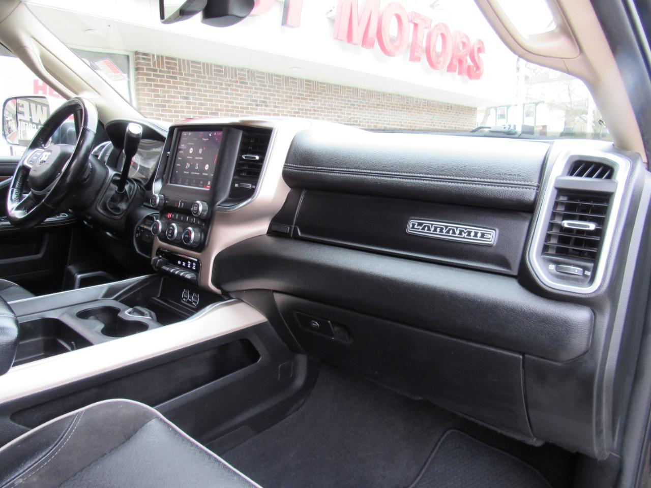 RAM 2500 Laramie Crew Cab 4WD 2022