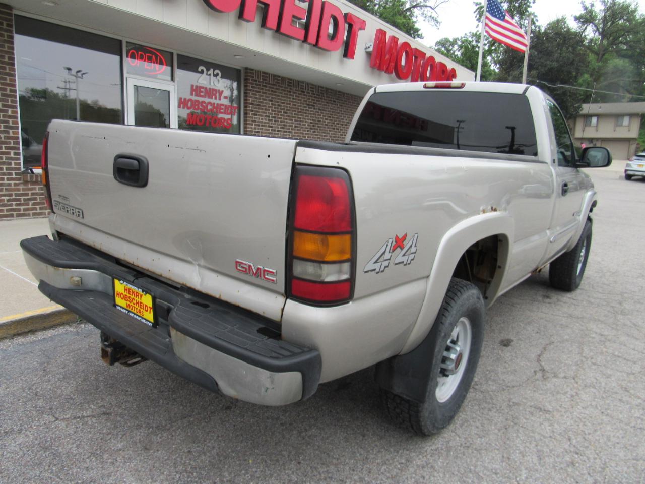 GMC Sierra 2500HD  2006