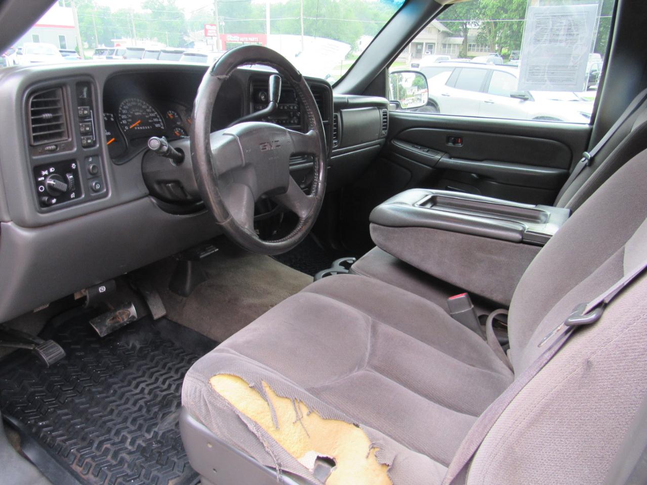 GMC Sierra 2500HD  2006