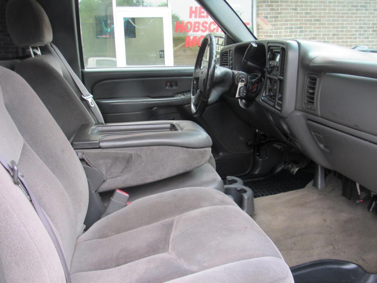 GMC Sierra 2500HD  2006