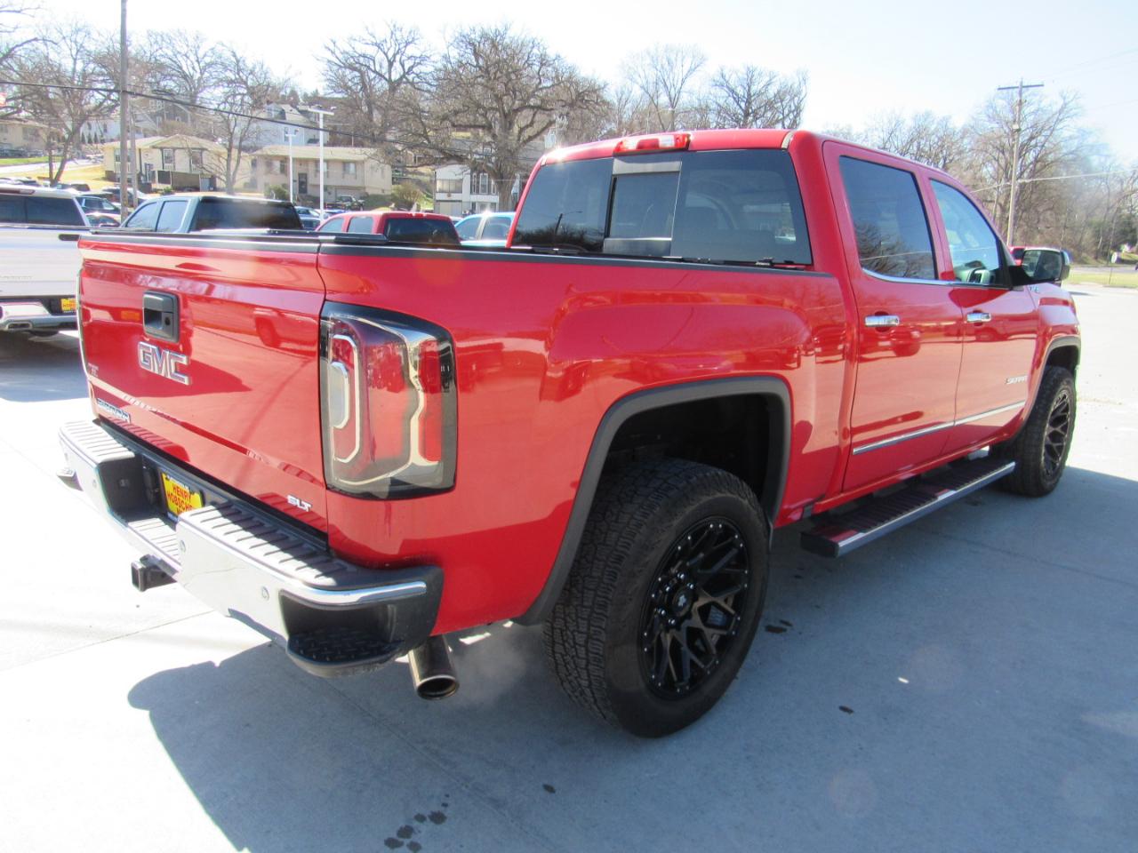 GMC Sierra 1500 SLT Crew Cab 4WD 2017