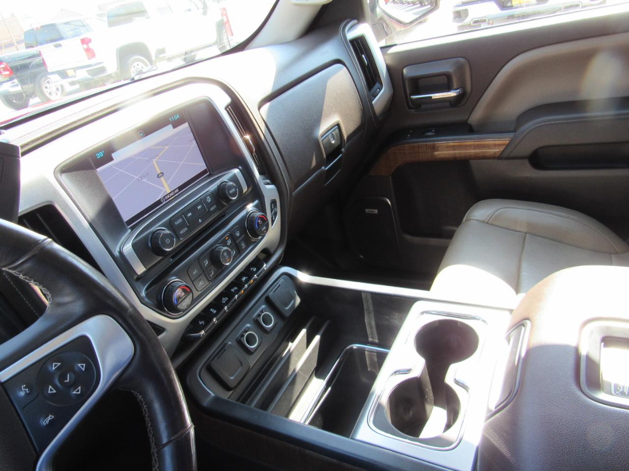 GMC Sierra 1500 SLT Crew Cab 4WD 2017