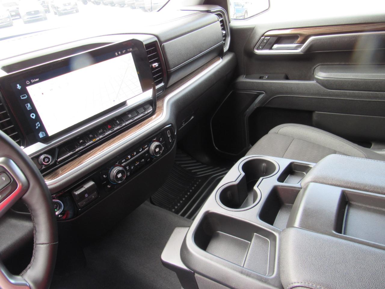 Chevrolet Silverado 1500 RST Crew Cab 4WD 2026