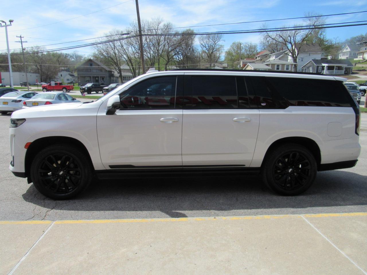 Cadillac Escalade ESV  2021