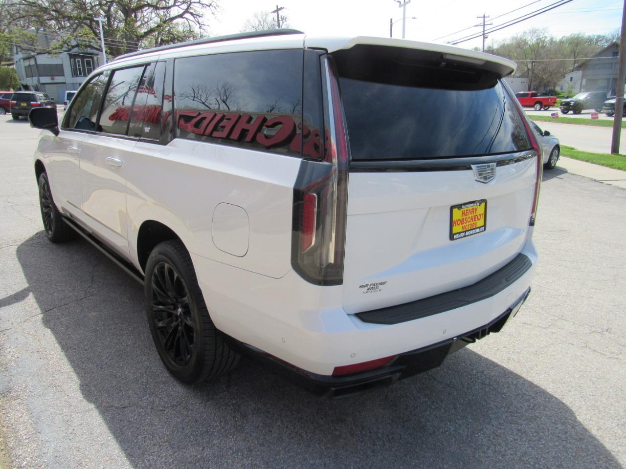 Cadillac Escalade ESV  2021