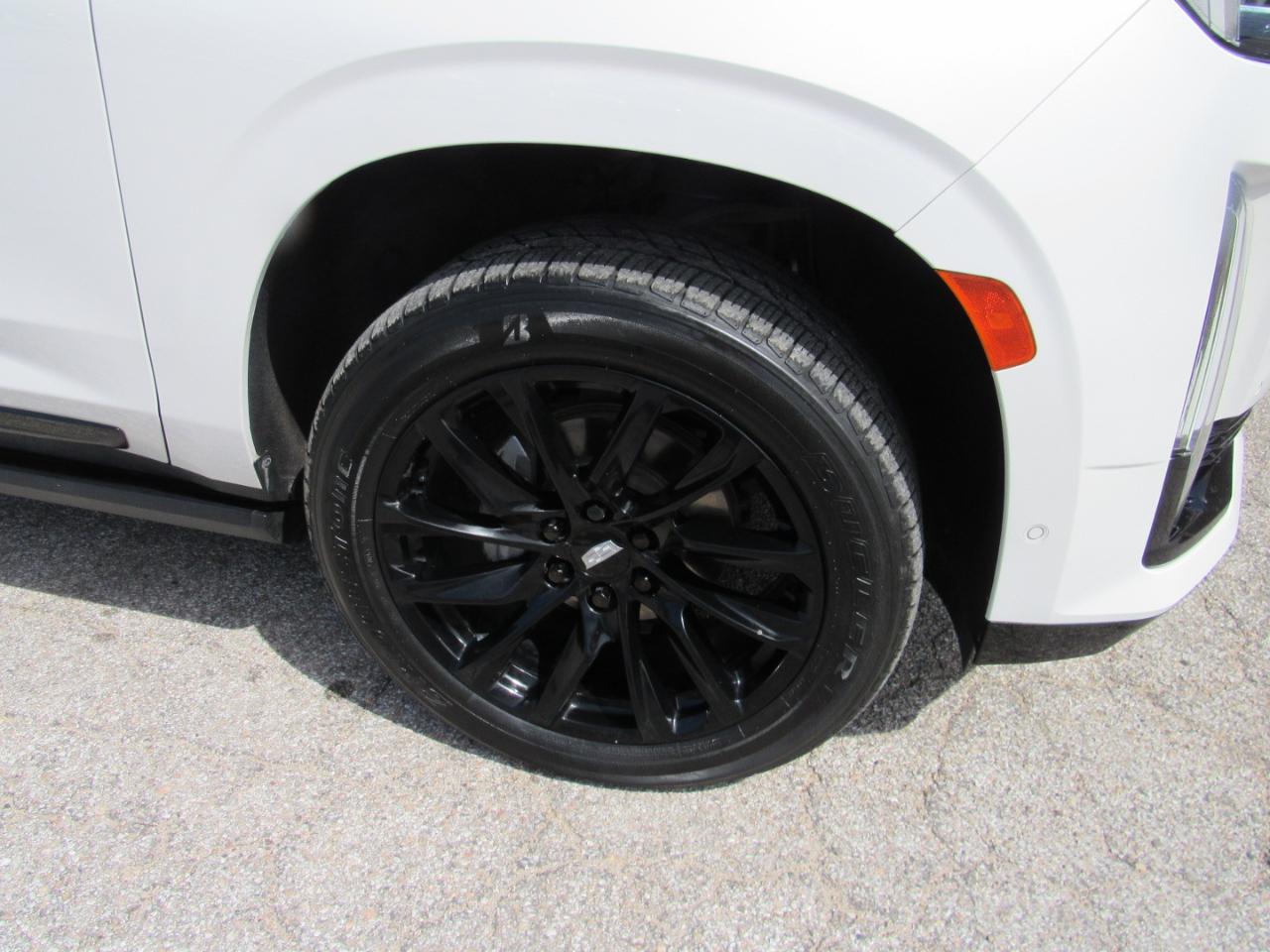 Cadillac Escalade ESV  2021