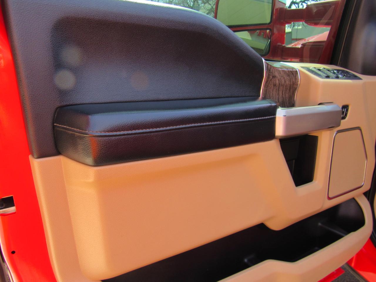 Ford Super Duty F-350 SRW  2017