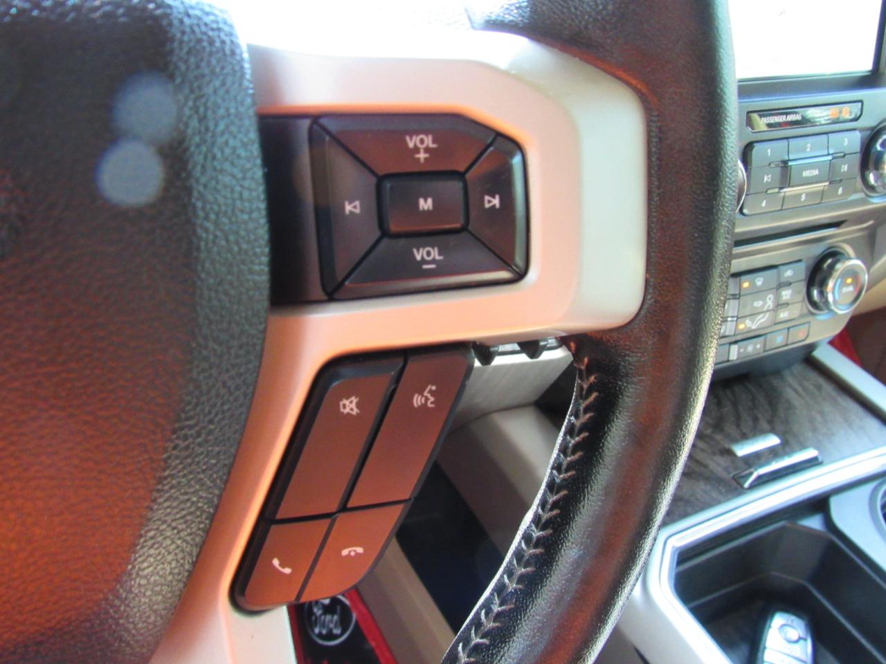 Ford Super Duty F-350 SRW  2017