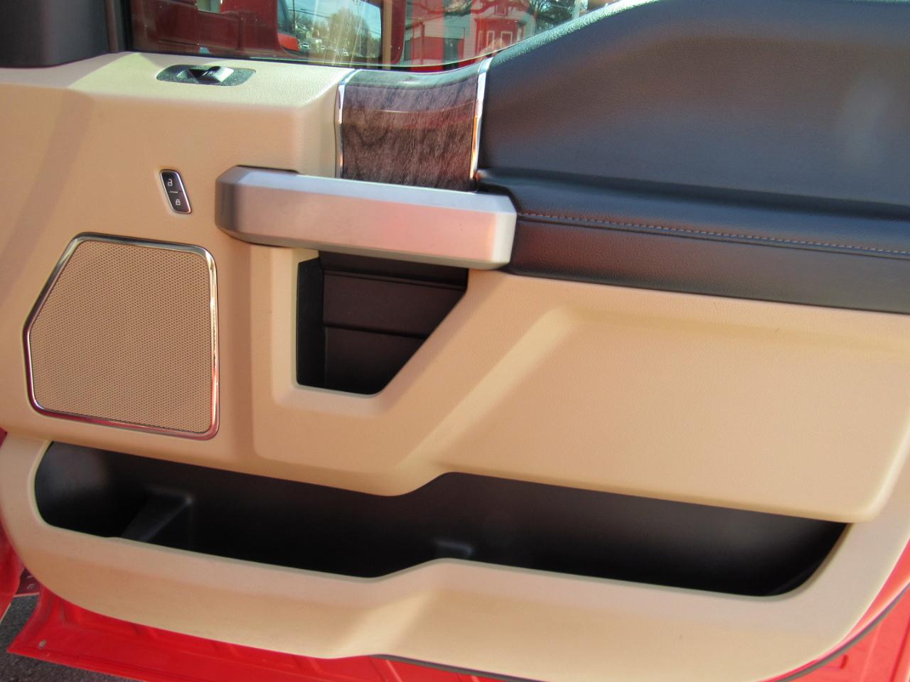 Ford Super Duty F-350 SRW  2017