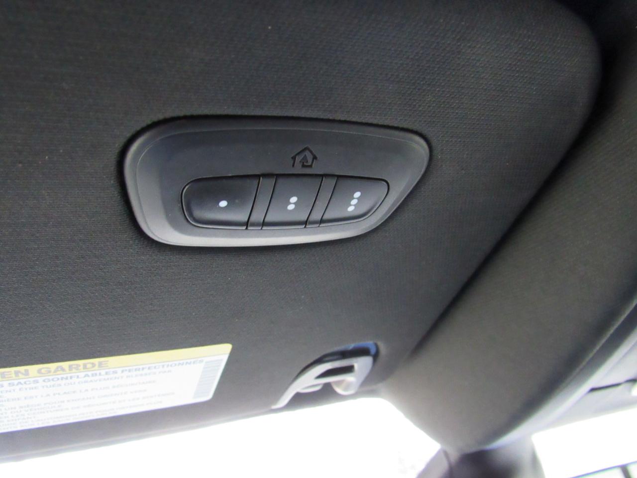 RAM 1500 Rebel Crew Cab 4WD 2020