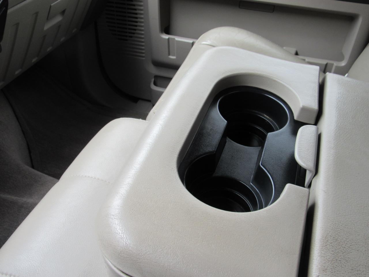 Ford Super Duty F-250 SRW  2009