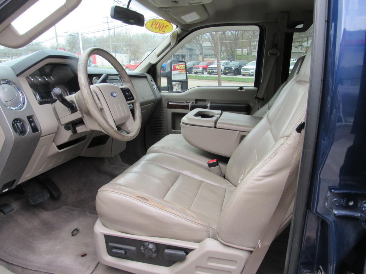 Ford Super Duty F-250 SRW  2009