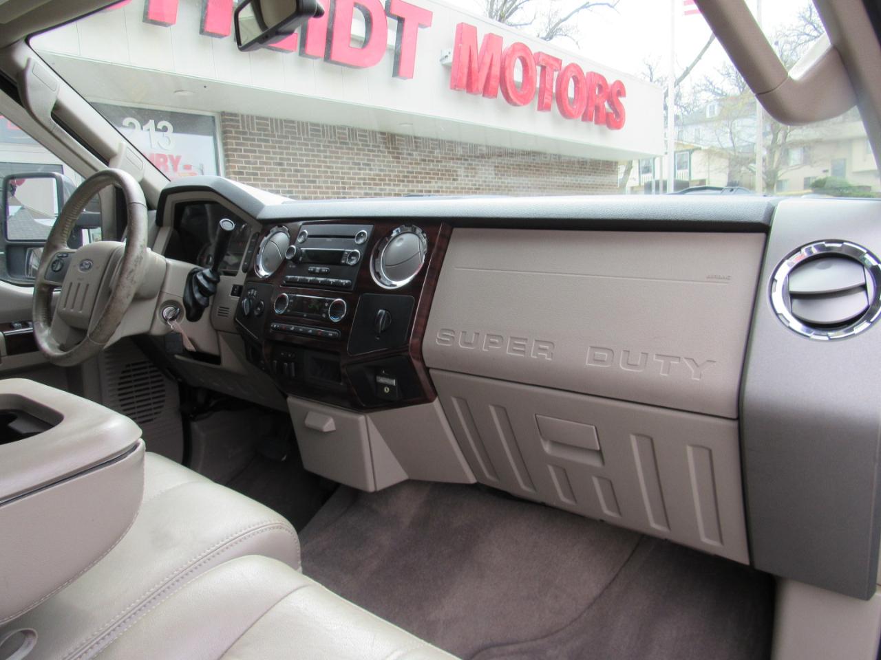 Ford Super Duty F-250 SRW  2009