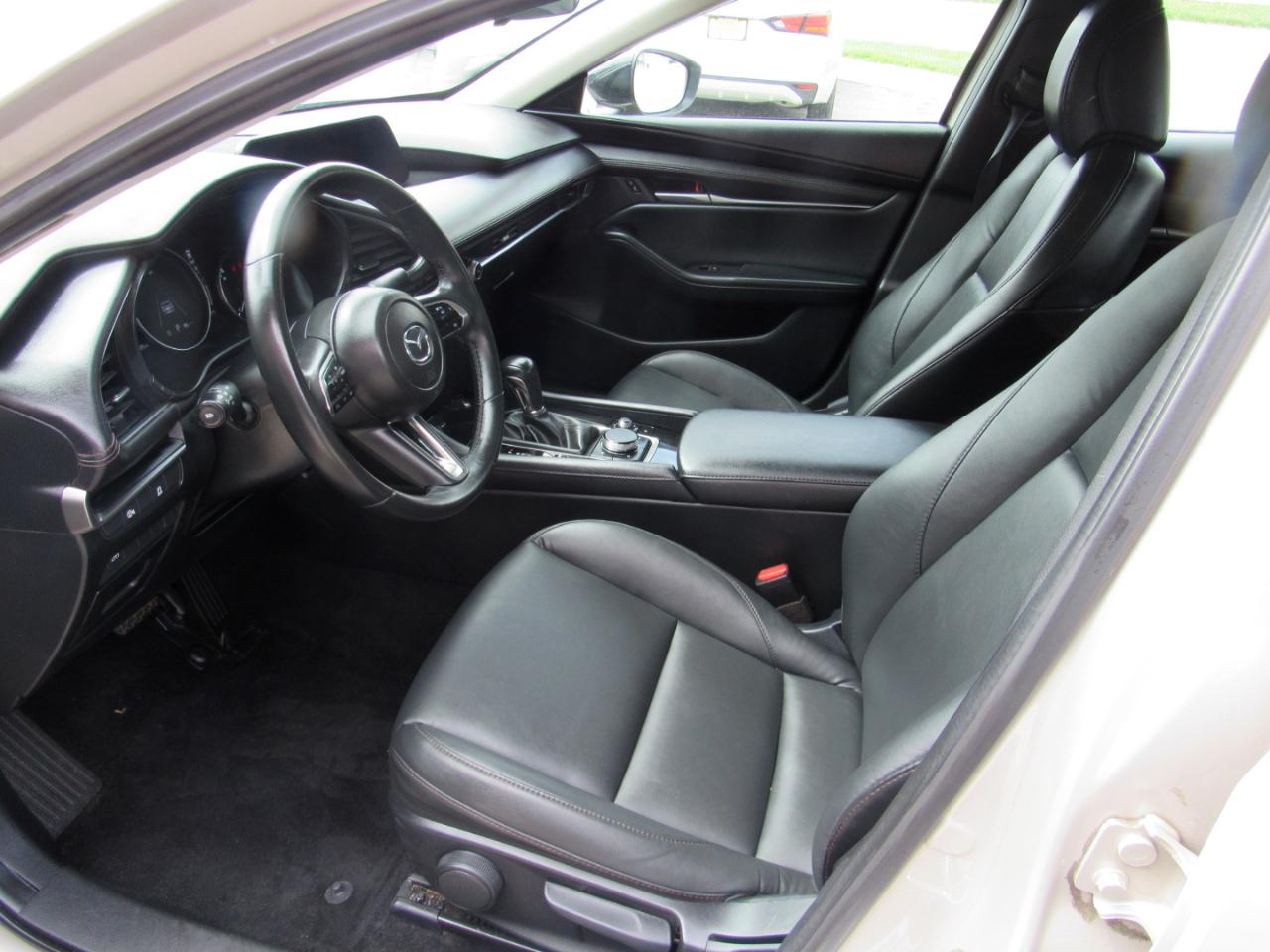 Mazda Mazda3 Sedan 2.5 S Select Sport FWD 2024
