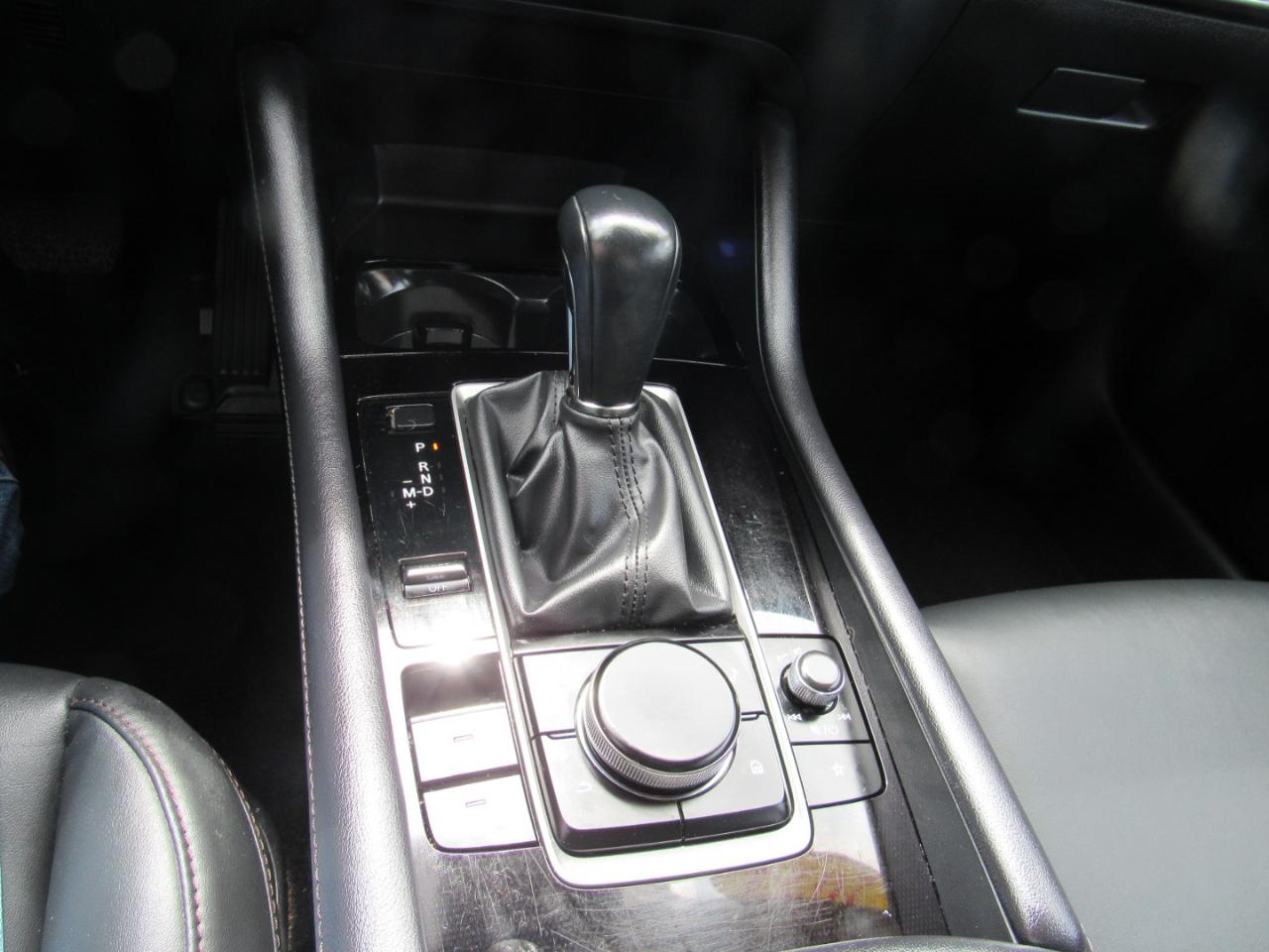 Mazda Mazda3 Sedan 2.5 S Select Sport FWD 2024