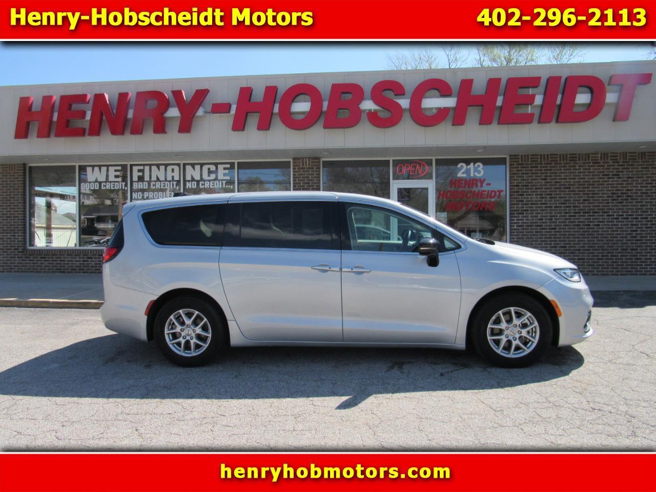 2024 Chrysler Pacifica Touring L FWD