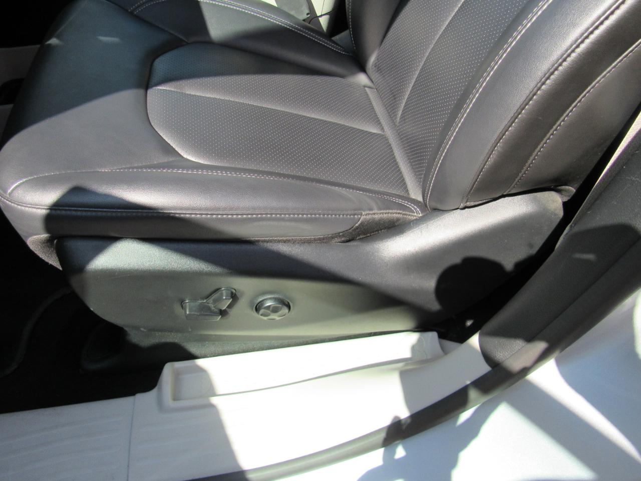 Chrysler Pacifica Touring L FWD 2024
