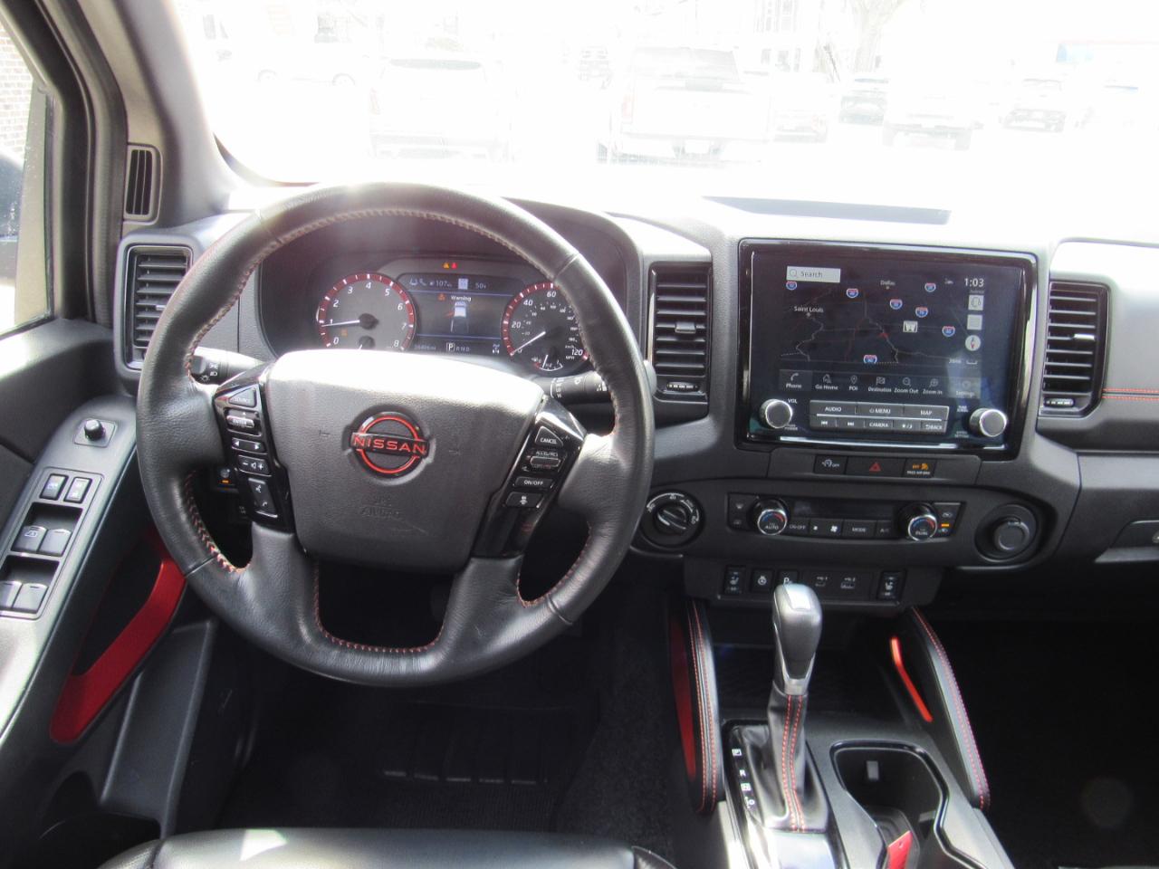 Nissan Frontier PRO-4X Crew Cab 4WD 2023