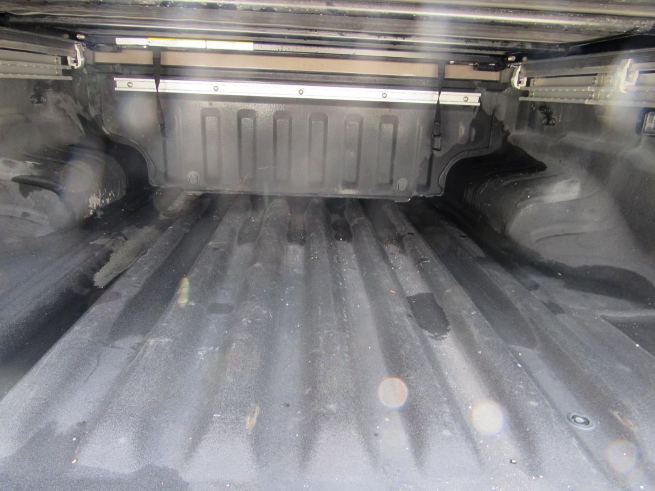 Nissan Frontier PRO-4X Crew Cab 4WD 2023