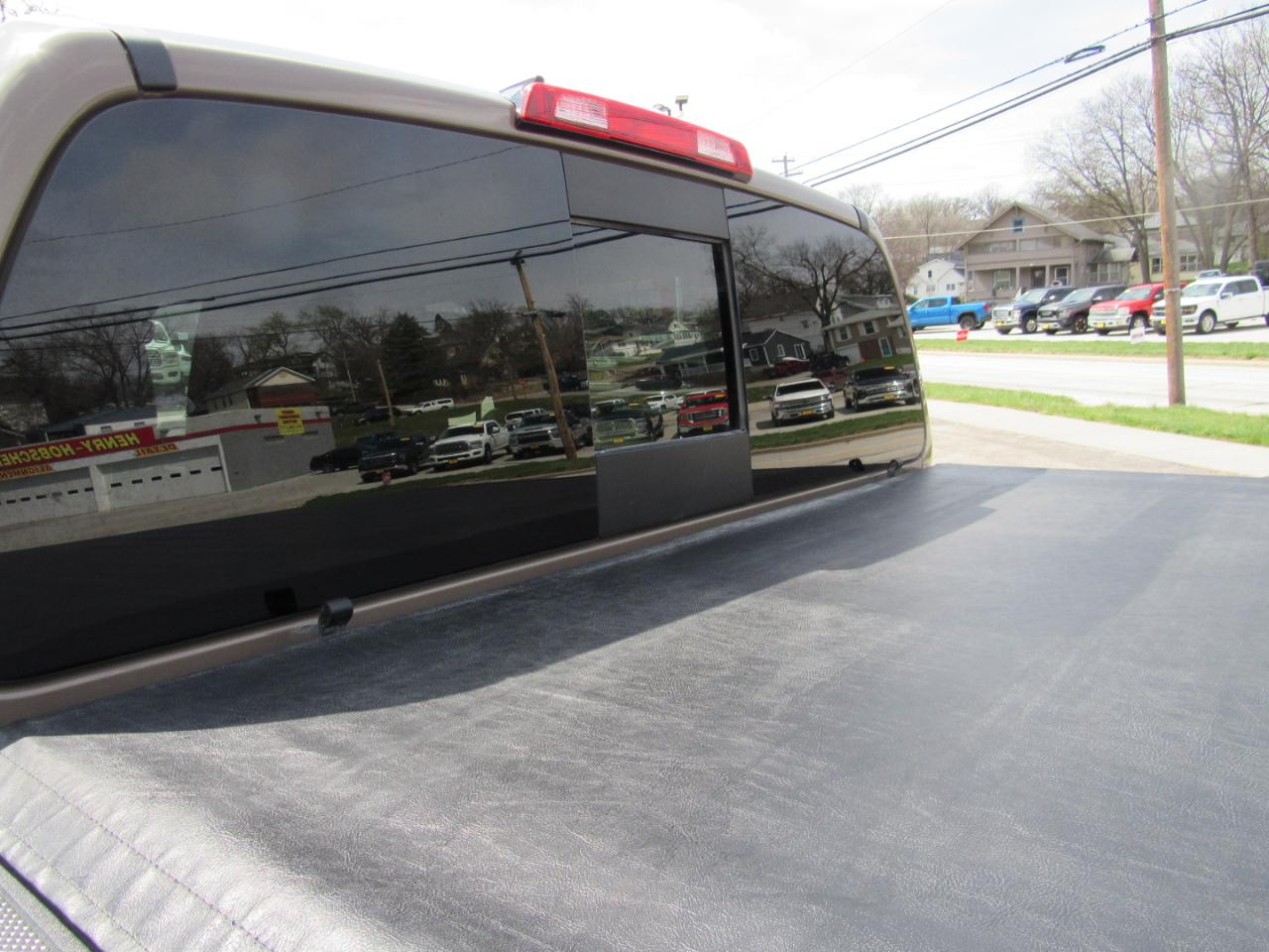 Nissan Frontier PRO-4X Crew Cab 4WD 2023