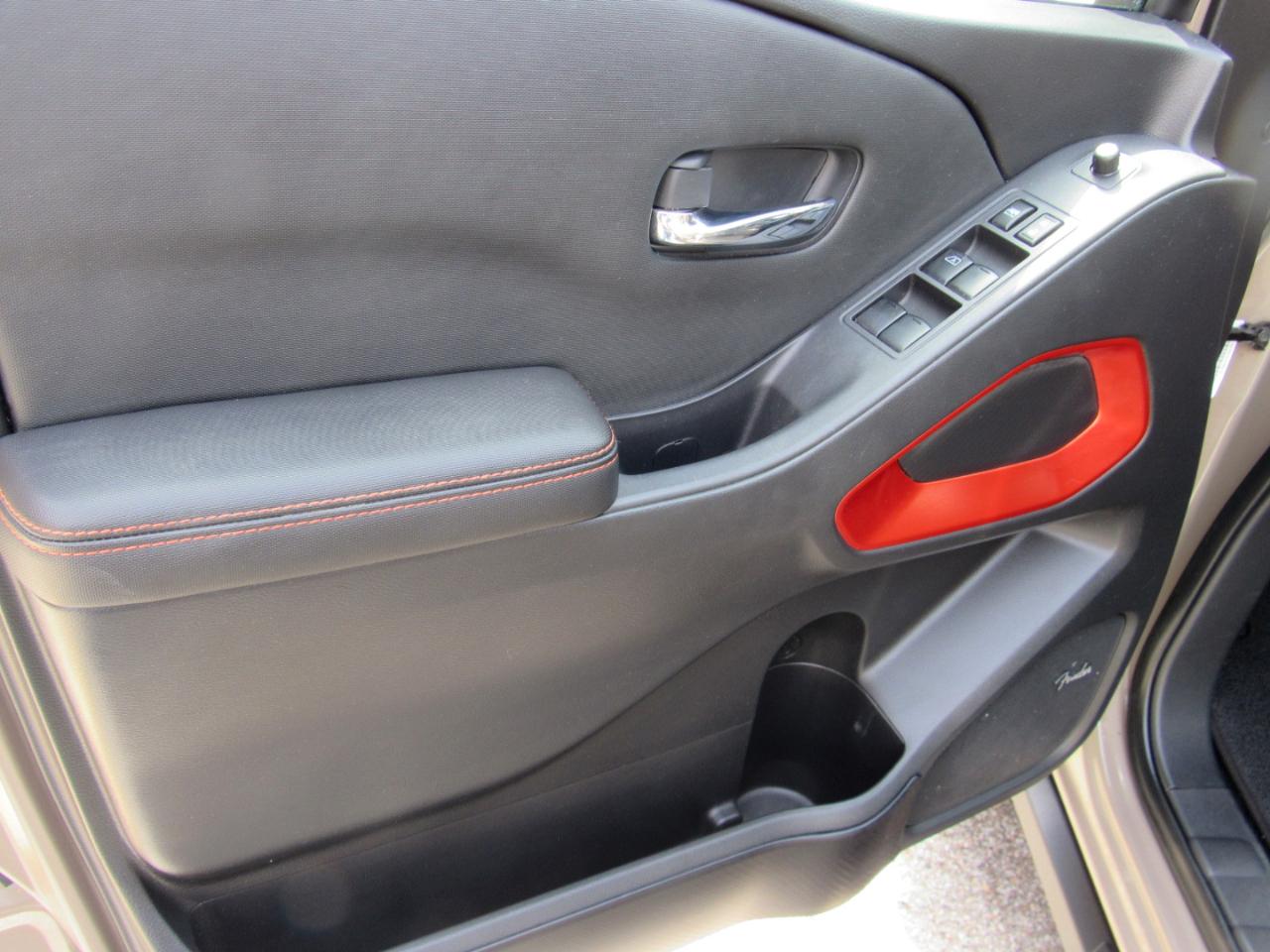 Nissan Frontier PRO-4X Crew Cab 4WD 2023