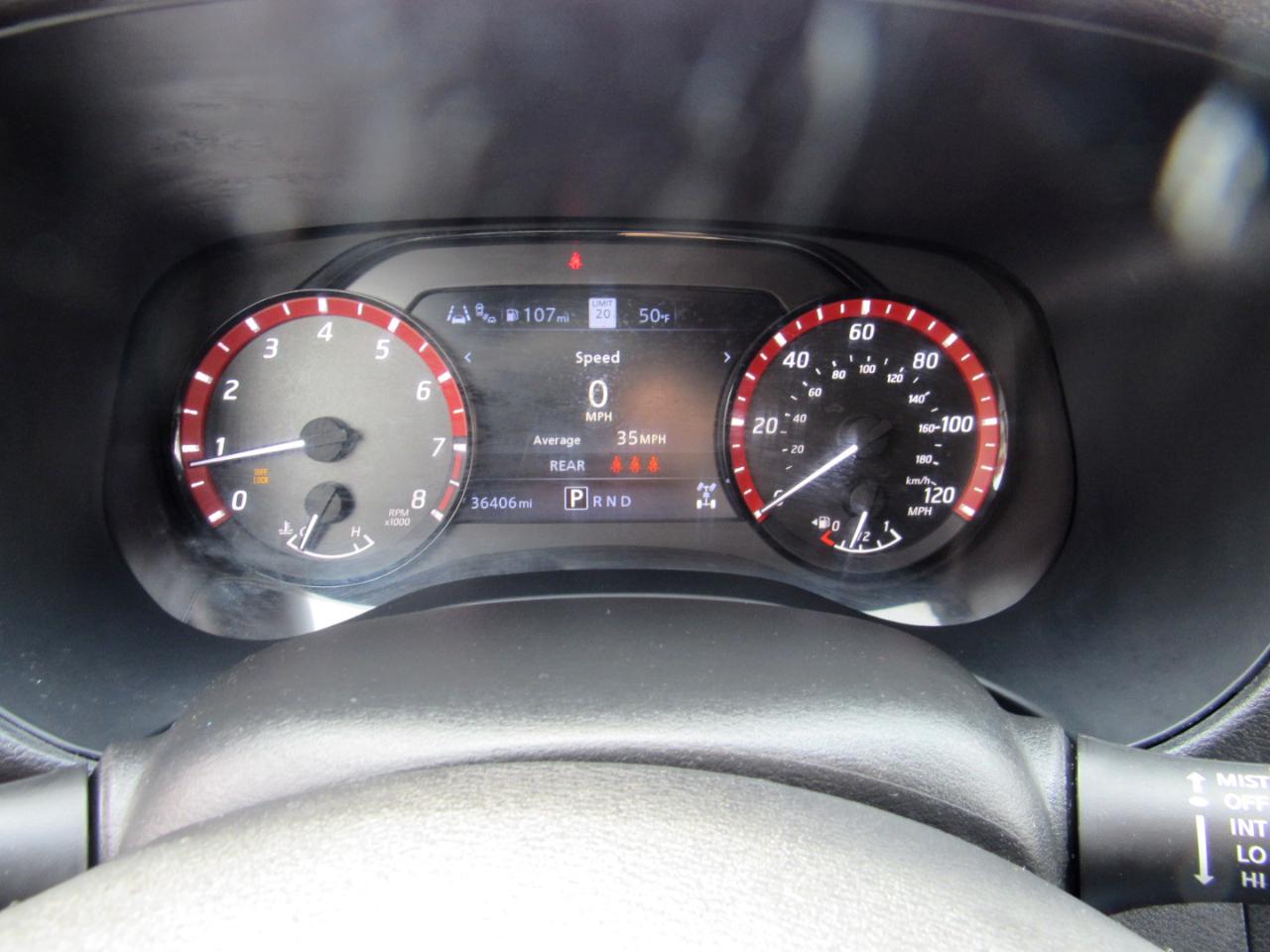 Nissan Frontier PRO-4X Crew Cab 4WD 2023