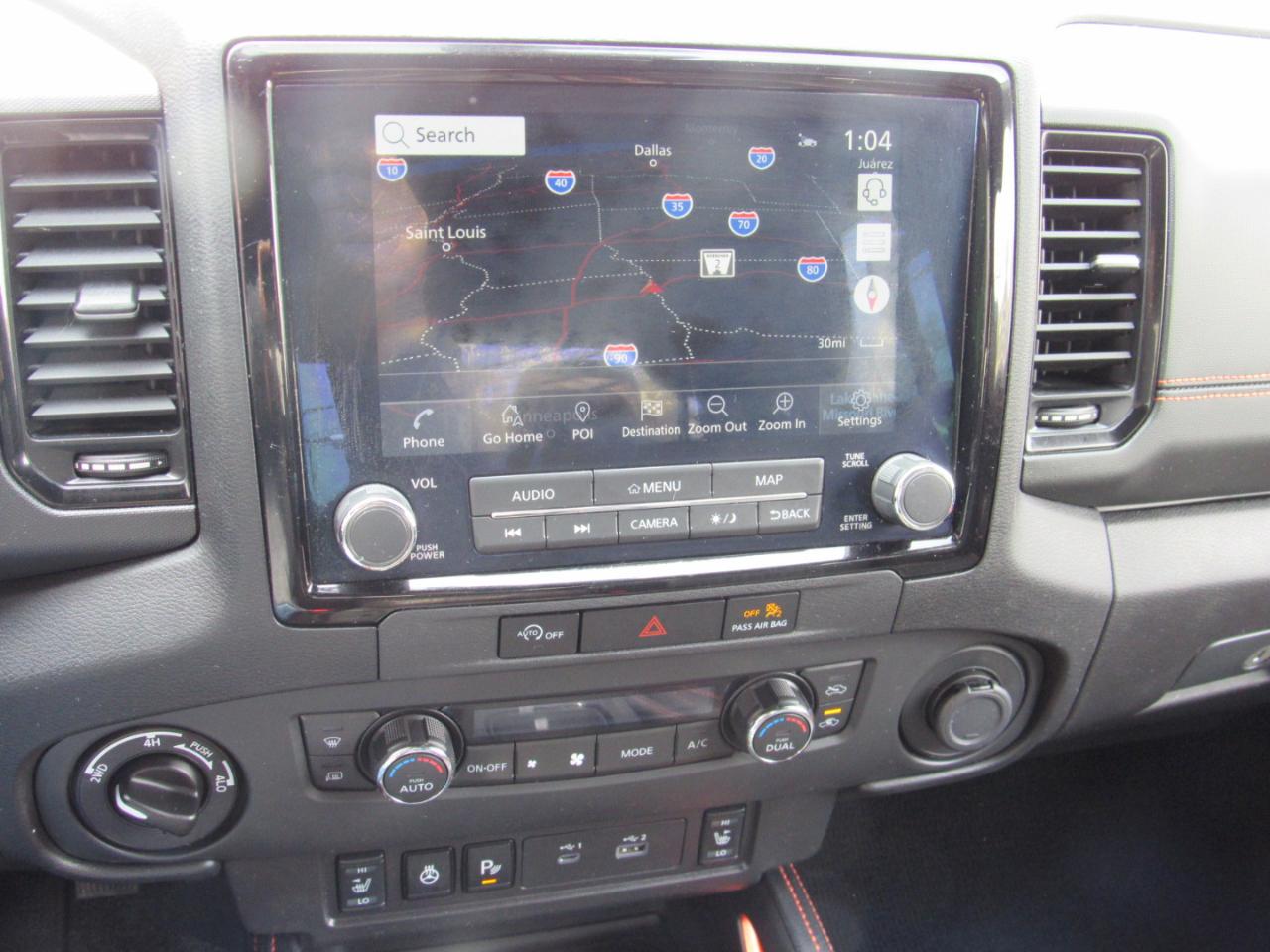 Nissan Frontier PRO-4X Crew Cab 4WD 2023