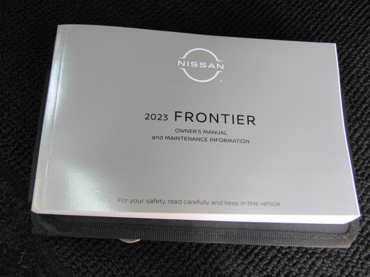 Nissan Frontier PRO-4X Crew Cab 4WD 2023