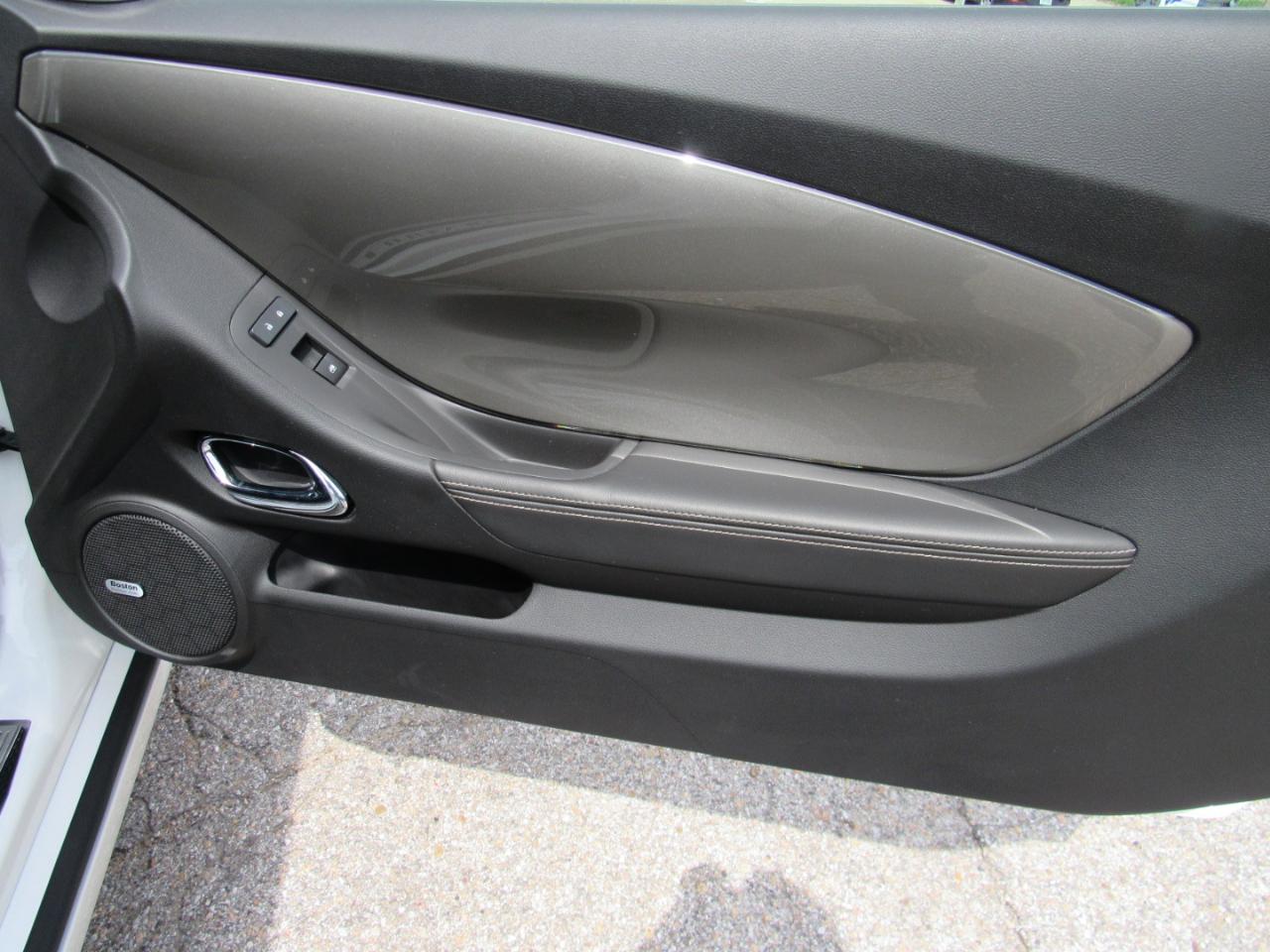 Chevrolet Camaro  2015