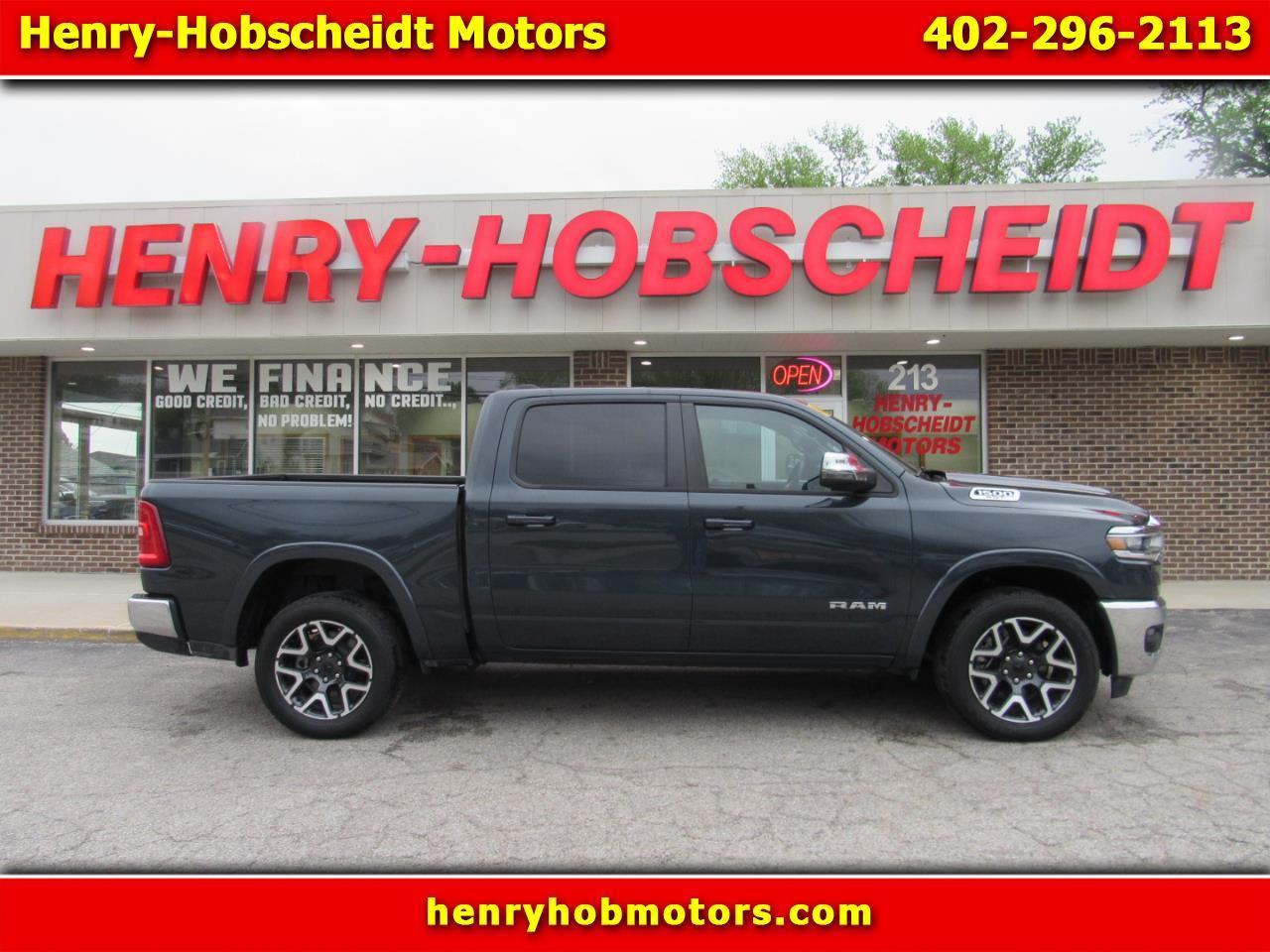 2025 RAM 1500 Laramie Crew Cab 4WD