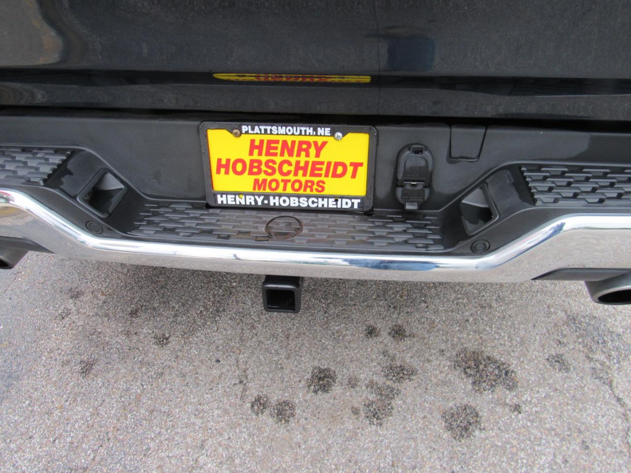 RAM 1500 Laramie Crew Cab 4WD 2025