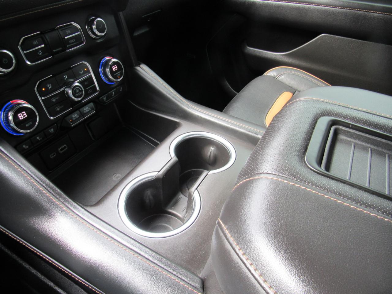 GMC Yukon XL AT4 4WD 2021