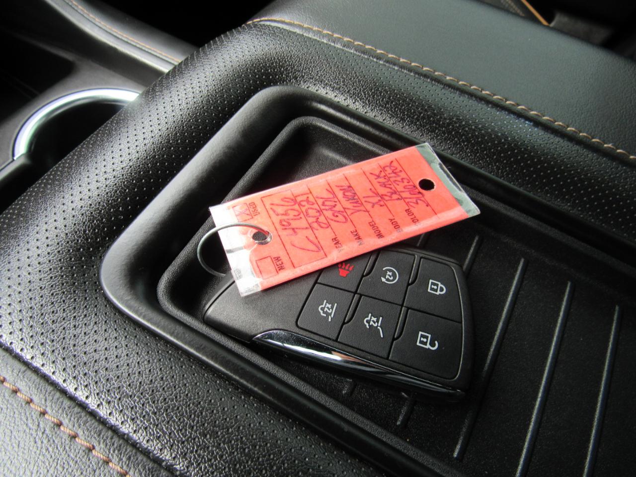 GMC Yukon XL AT4 4WD 2021