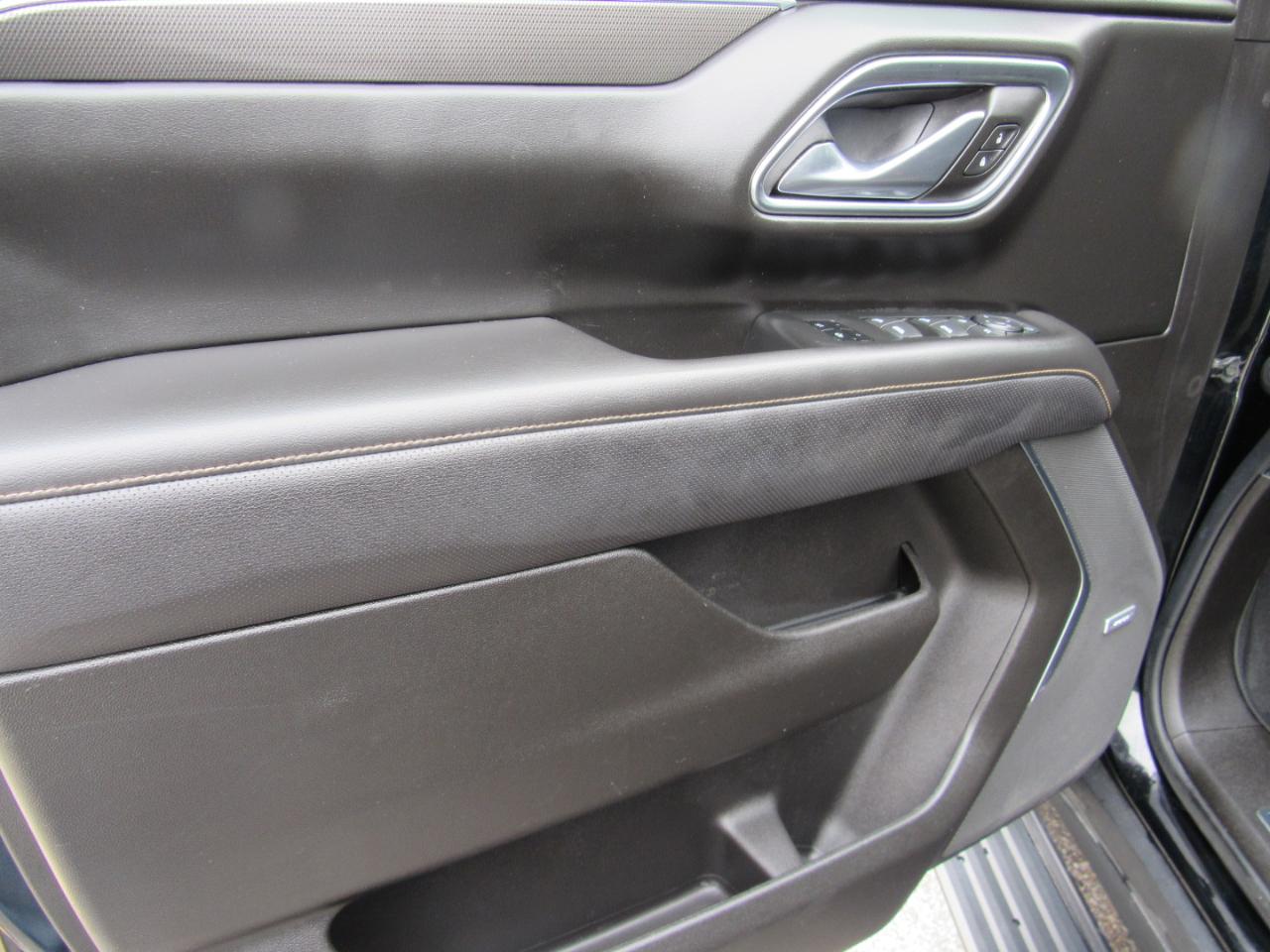 GMC Yukon XL AT4 4WD 2021