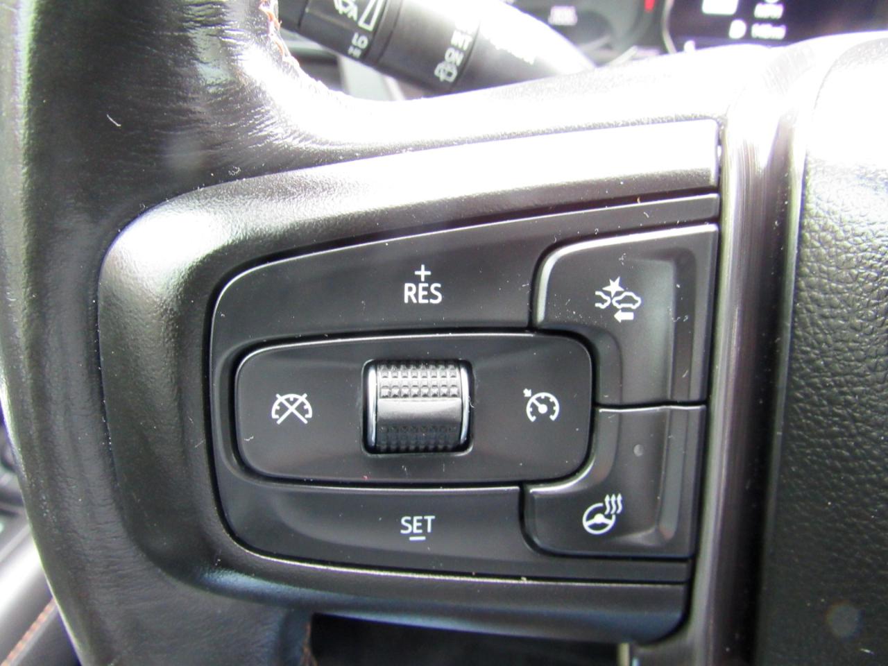 GMC Yukon XL AT4 4WD 2021