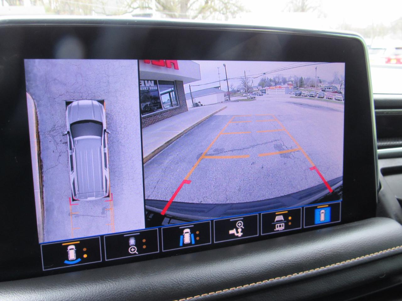 GMC Yukon XL AT4 4WD 2021