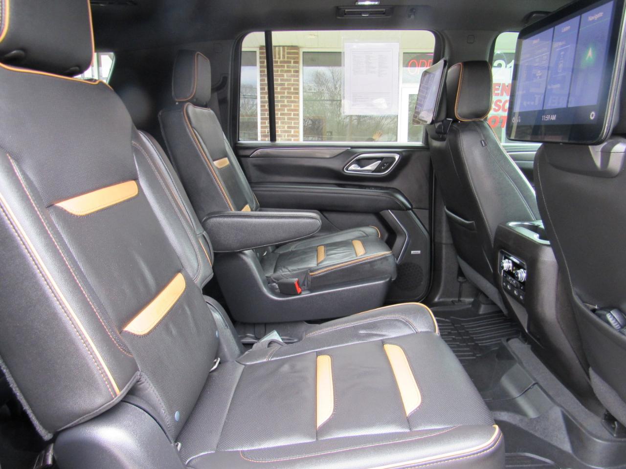 GMC Yukon XL AT4 4WD 2021