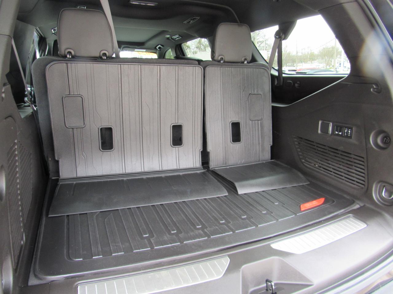 GMC Yukon XL AT4 4WD 2021